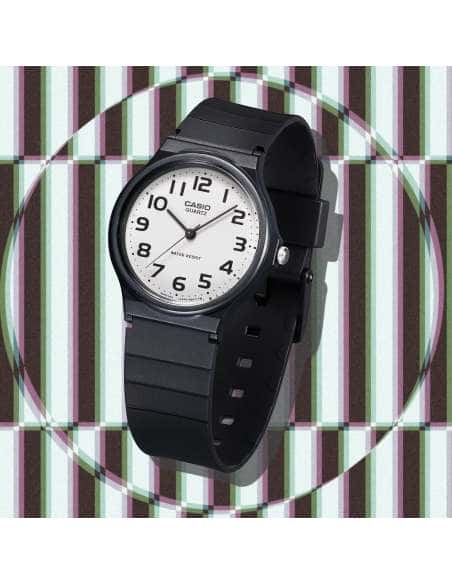 Reloj para Hombre Clásico con Esfera Blanca y Correa Negra de Resina - Casio MQ-24-7B2LEG