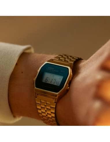 Reloj Unisex Vintage Dorado y negro - Casio A159WGEA-1EF