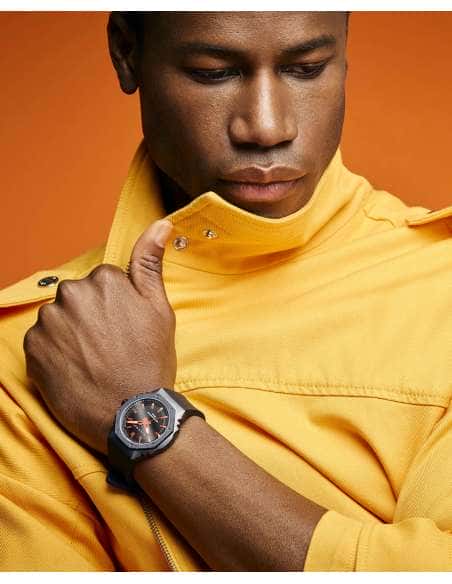 Reloj para Hombre con Correa de Silicona Negra y Esfera Negra con Detalles en Rojo - Viceroy 41131-57