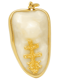 Colgante Hueso Corvina Cerco de Oro con Cruz de Caravaca - Oro Amarillo 18K
