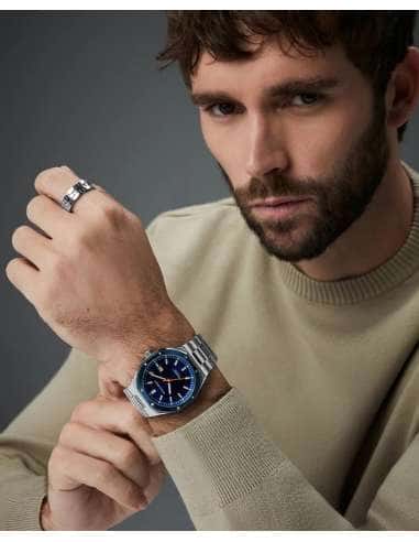 Reloj para Hombre Esfera Azul ,Bisel IP Azul y Brazalete de Acero - Viceroy 401459-37