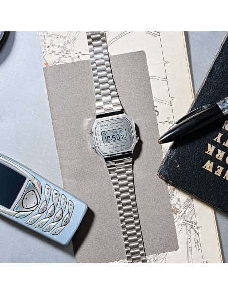Reloj Unisex Colección Vintage Plateado - Casio A168WEM-7