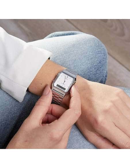 Reloj Unisex Colección Clásica Plateada y Blanca - Casio AQ-230A-7DMQYES